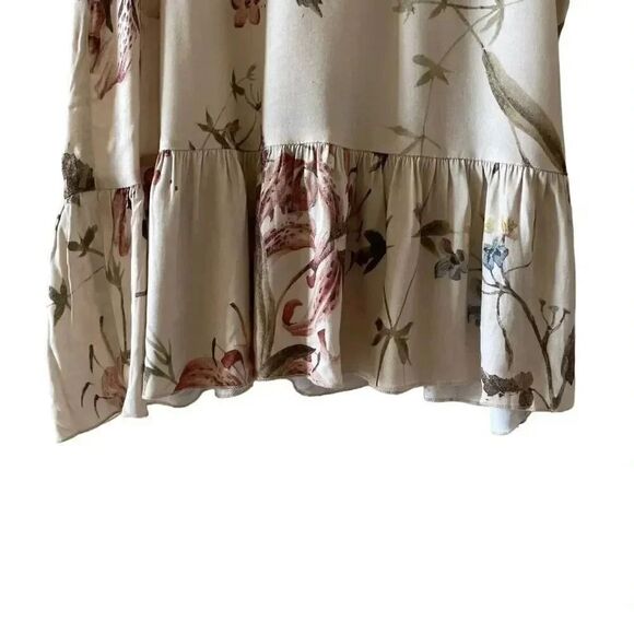 NWOT Chaser  Revolve Floral Spaghetti Straps Lightweight Cream Brown Blouse SZ M - Picture 6 of 12